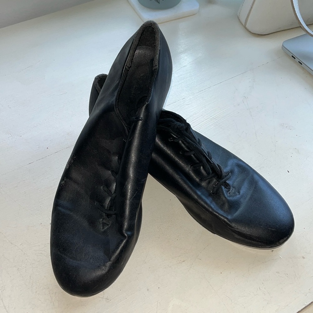 Tap shoes